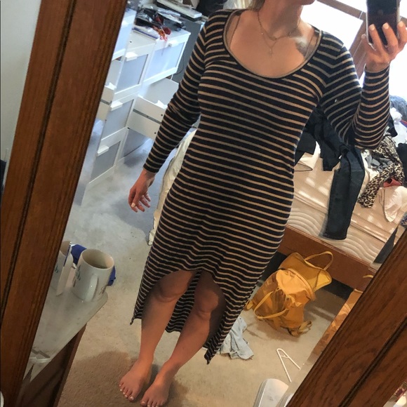 BCBGmaxazria medium dress - Picture 6 of 8